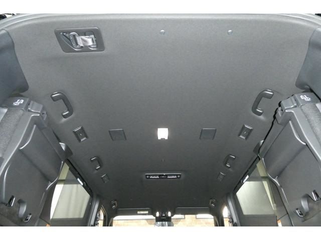 TOYOTA NOAH HYBRID 4WD 2024