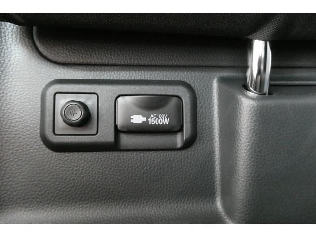 TOYOTA NOAH HYBRID 4WD 2024