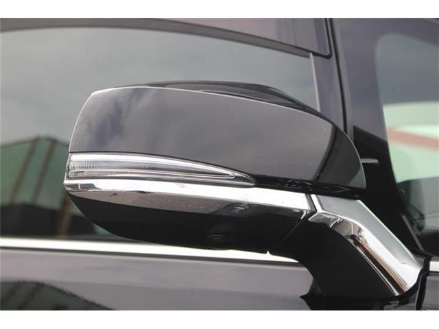 TOYOTA VELLFIRE  HYBRID 4WD 2015