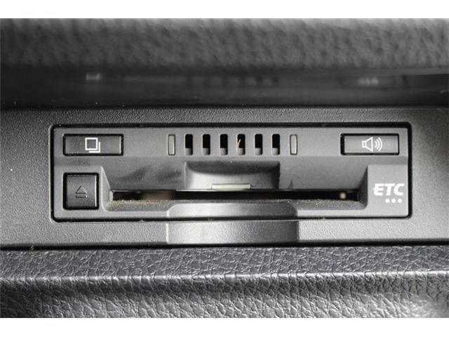 TOYOTA ESQUIRE HYBRID 2017