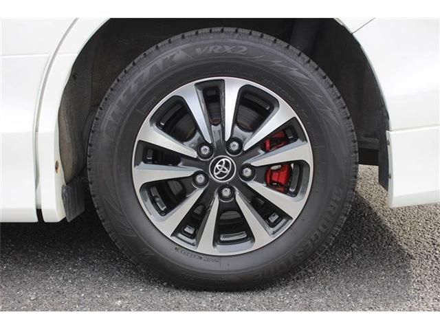 TOYOTA ESQUIRE HYBRID 2017