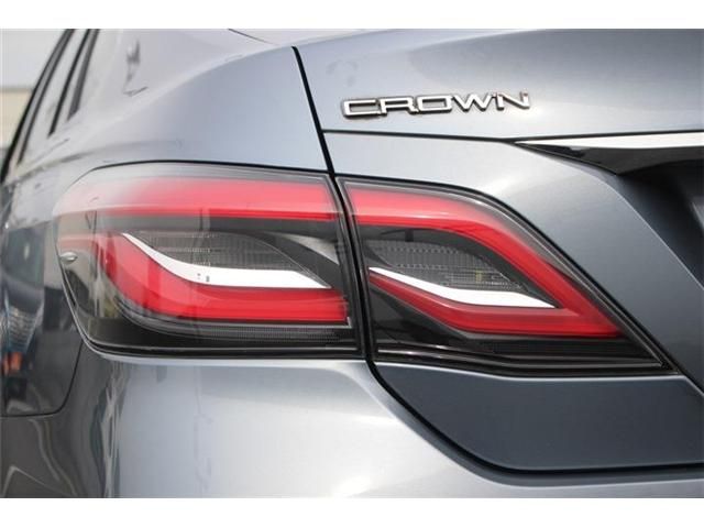 TOYOTA CROWN sedan hybrid 2018