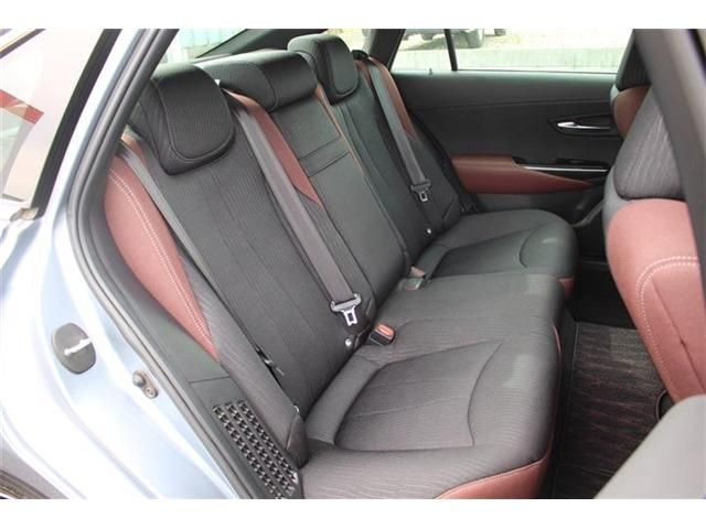 TOYOTA CROWN sedan hybrid 2018