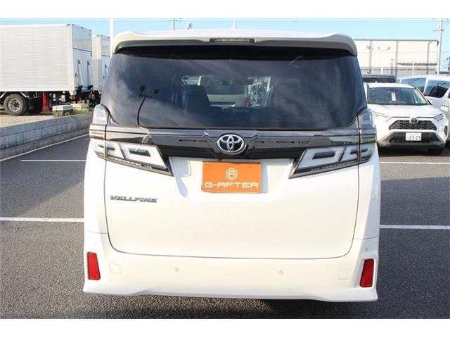 TOYOTA VELLFIRE 2020