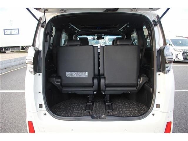 TOYOTA VELLFIRE 2020