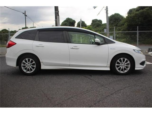 HONDA JADE HYBRID 2016