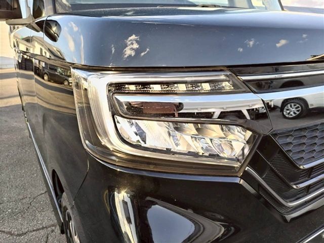 HONDA N BOX CUSTOM 4WD 2018