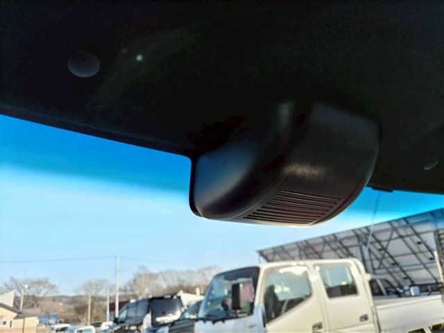 HONDA N BOX CUSTOM 4WD 2018