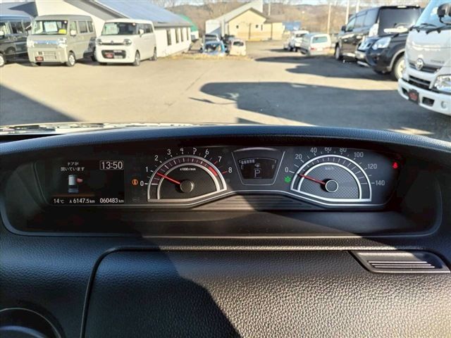 HONDA N BOX CUSTOM 4WD 2018