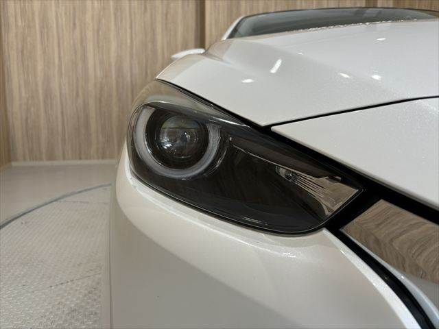 MAZDA AXELA sedan 2016