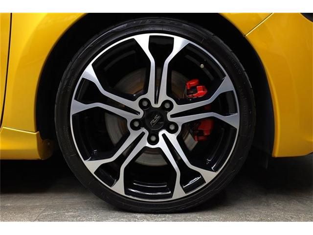 RENAULT RENAULT LUTECIA 2017