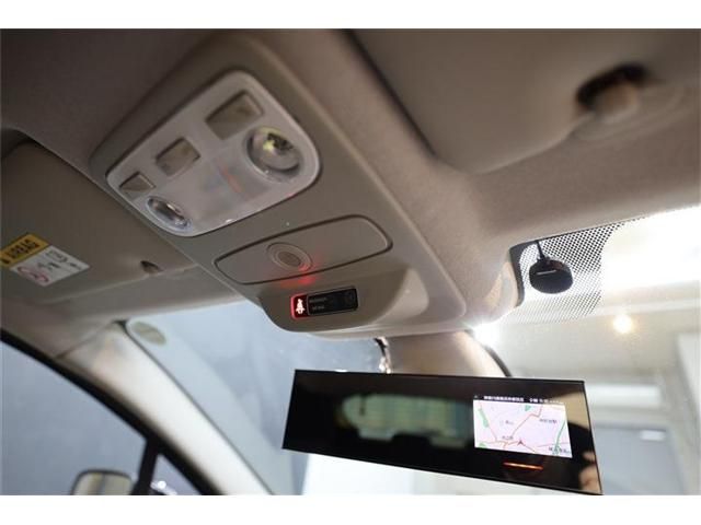 RENAULT RENAULT LUTECIA 2017