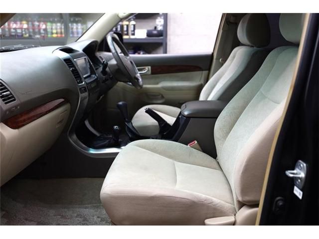 TOYOTA LANDCRUISER PRADO 2004