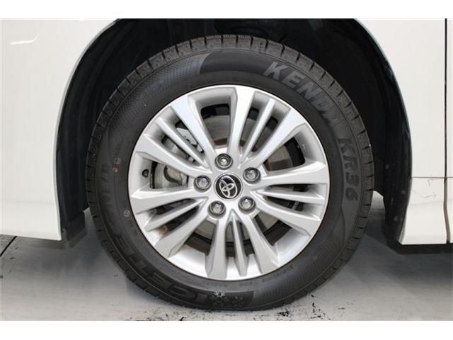 TOYOTA NOAH HYBRID 2023