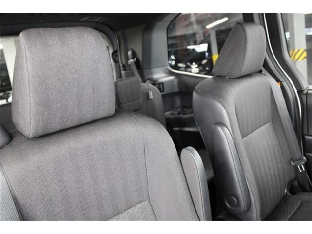 TOYOTA NOAH HYBRID 2023