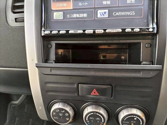 NISSAN X-TRAIL 4WD 2010