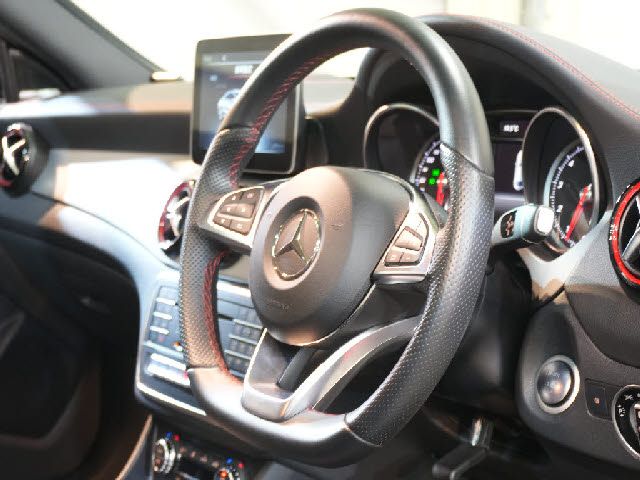 MERCEDES BENZ MERCEDES BENZ CLA class 2017