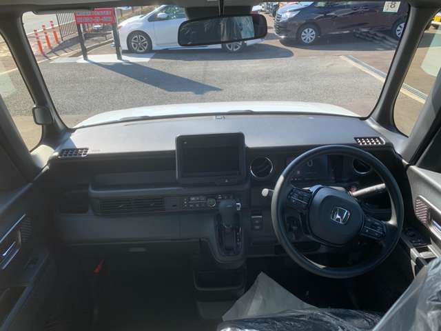 HONDA N BOX CUSTOM 2024