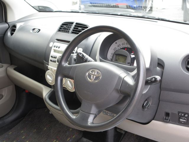 TOYOTA PASSO 2004