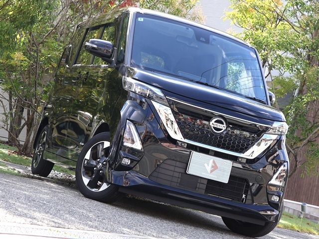 NISSAN ROOX 2022