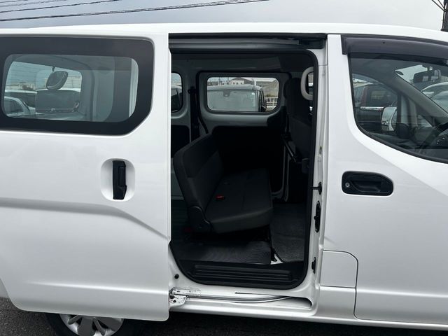 NISSAN NV200 VANETTE van 2020