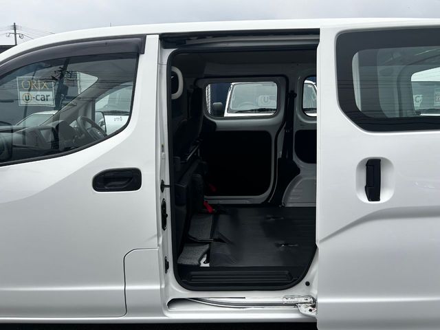 NISSAN NV200 VANETTE van 2020