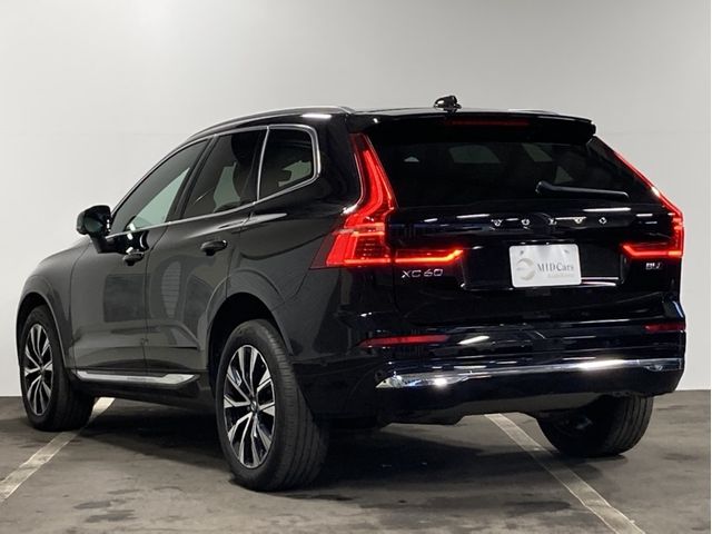 VOLVO VOLVO XC60 2023