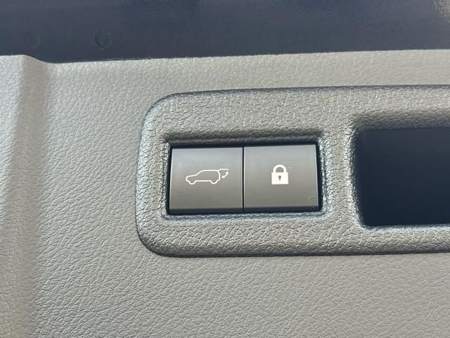 TOYOTA LEXUS NX300 2018