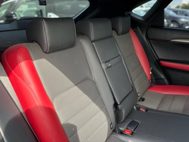 TOYOTA LEXUS NX300 2018