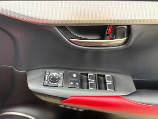 TOYOTA LEXUS NX300 2018