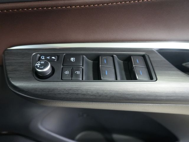 TOYOTA HARRIER 2WD 2020