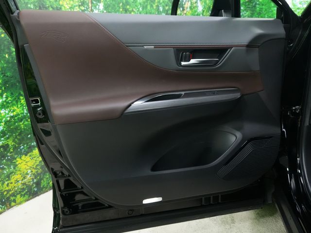 TOYOTA HARRIER 2WD 2020