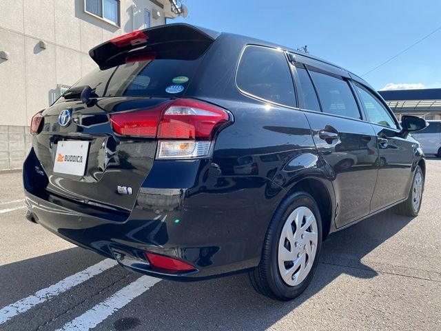 TOYOTA COROLLA FIELDER HYBRID 2018