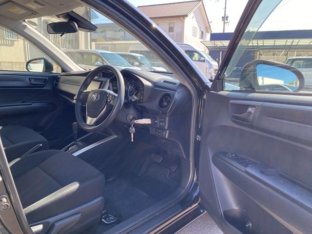 TOYOTA COROLLA FIELDER HYBRID 2018