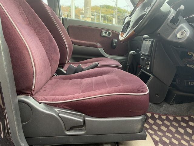 DAIHATSU MIRA GINO 1999