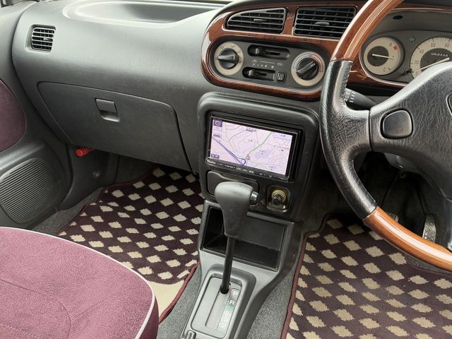 DAIHATSU MIRA GINO 1999