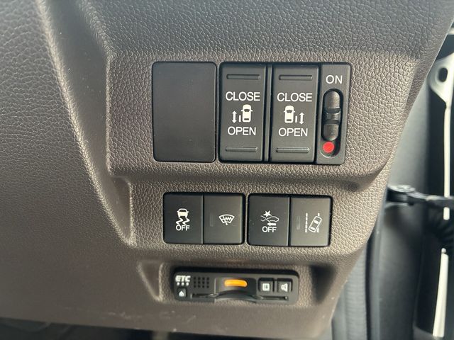 HONDA FREED HYBRID 2021