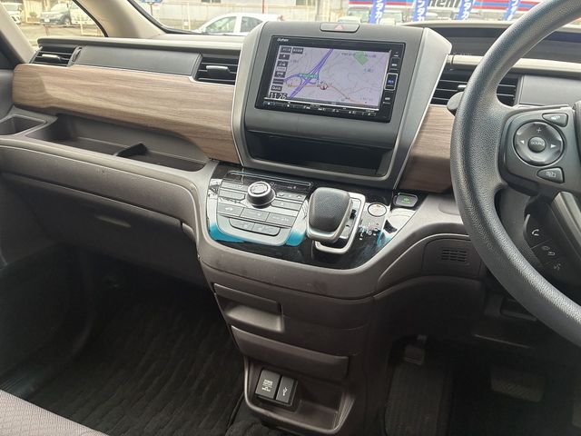 HONDA FREED HYBRID 2021