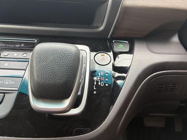 HONDA FREED HYBRID 2021