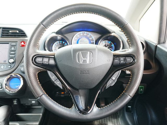 HONDA FIT SHUTTLE HYBRID 2012