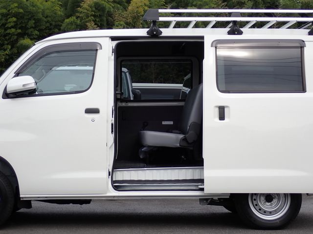 TOYOTA TOWNACE van 2WD 2024