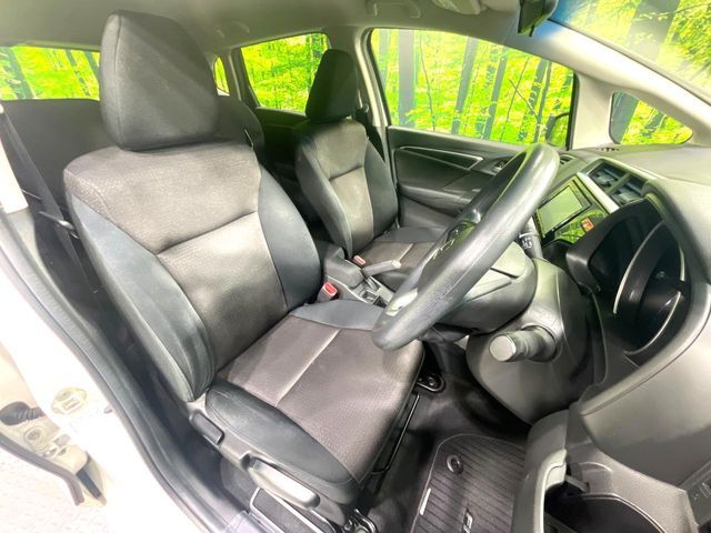 HONDA FIT HYBRID 2017