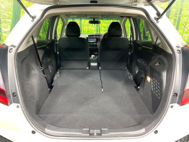 HONDA FIT HYBRID 2017