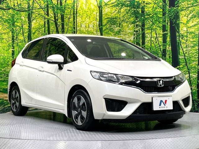 HONDA FIT HYBRID 2017