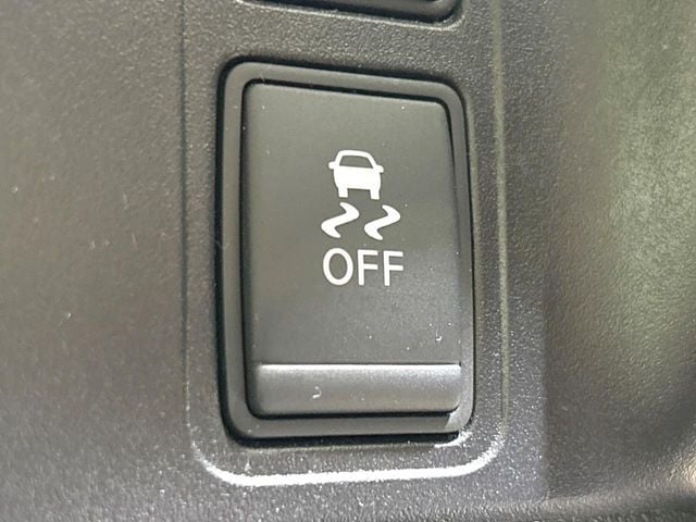 NISSAN SERENA  S-HYBRID 2017