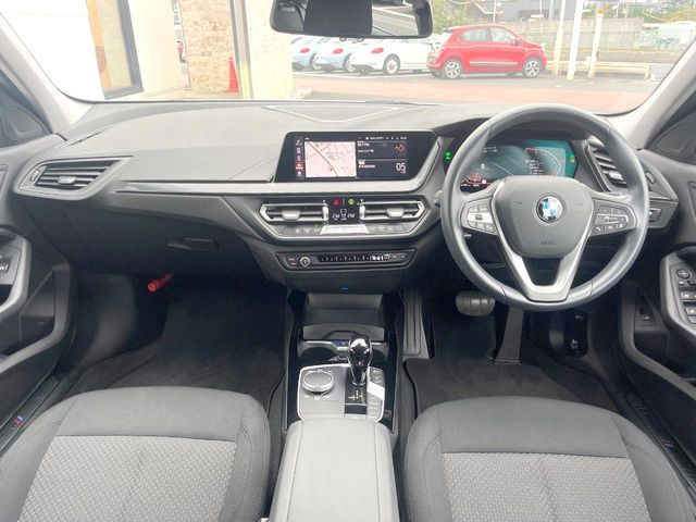 BMW BMW 1series 2022