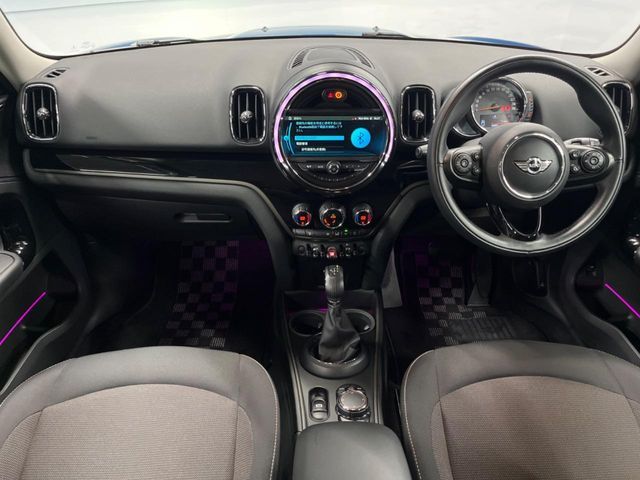 BMW BMW MINI COOPER D CROSSOVER 2017