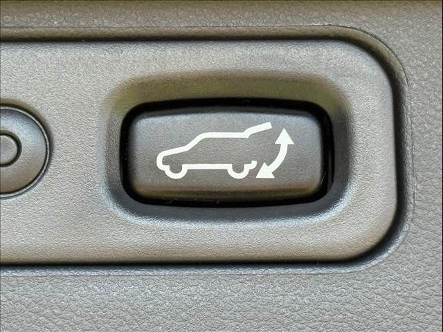 MITSUBISHI DELICA D:5 4WD 2019