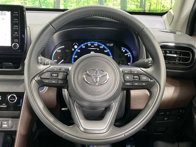 TOYOTA YARIS CROSS HYBRID 2022