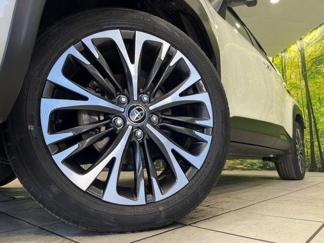 TOYOTA YARIS CROSS HYBRID 2022